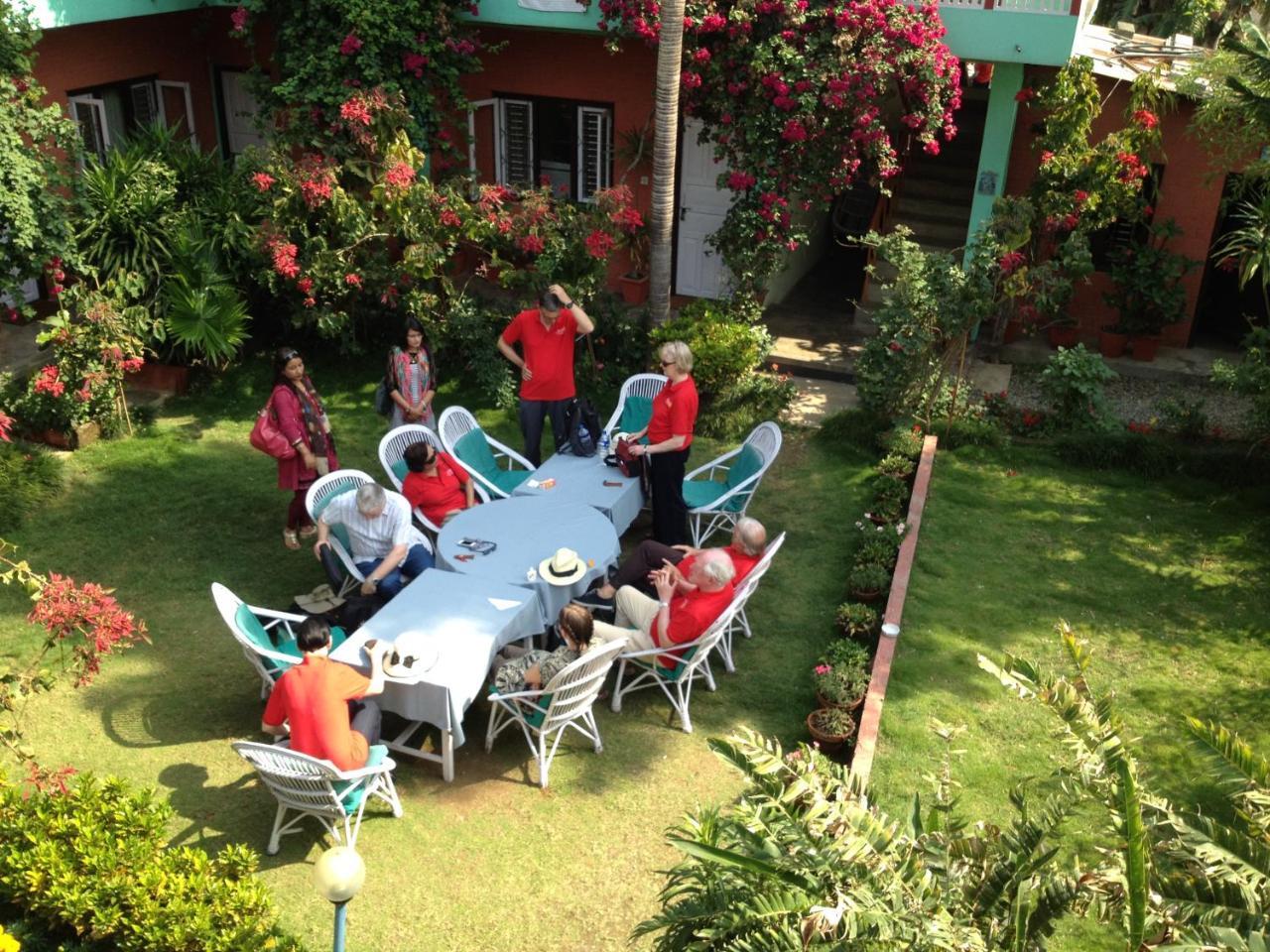 New Pokhara Lodge - Pokhara Lakeside Экстерьер фото