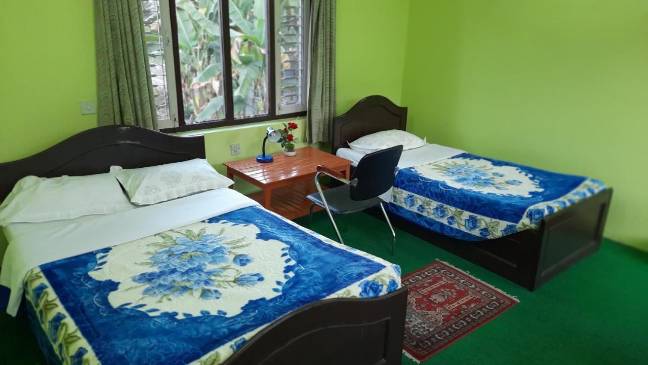 New Pokhara Lodge - Pokhara Lakeside Экстерьер фото